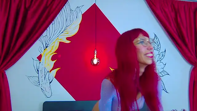 Snapshot of Lunamistyc chatting on March 5, 2026, 7:54 pm Lunamistyc online show from March 5, 2026, 7:54 pm