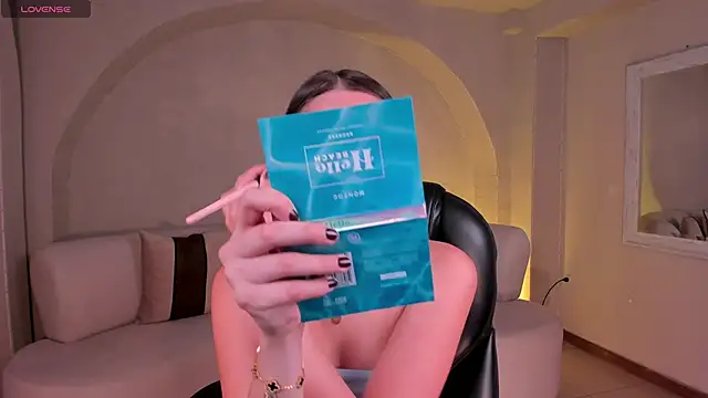 KaiaFerreira online show from October 18, 2025, 12:39 pm