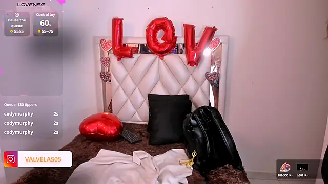 Valery Maravilla  online show from February 17, 2025, 9:56 am