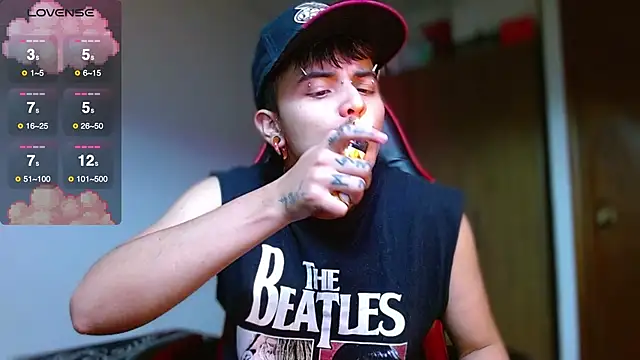 Snapshot of Hgp3riodictabl3 chatting on October 27, 2025, 12:58 am Hgp3riodictabl3 online show from October 27, 2025, 12:58 am