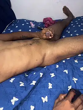 ruiz jhoe0514 online show from September 15, 2025, 11:43 am