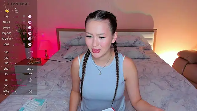 skinny sissss online show from November 5, 2025, 11:32 am