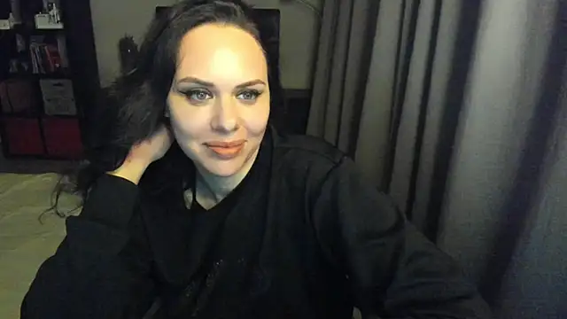 MollyCheiz online show from February 7, 2025, 11:34 pm