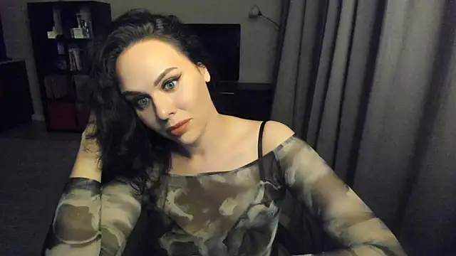 MollyCheiz online show from March 4, 2025, 8:38 pm