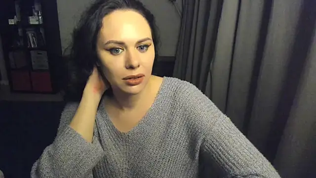 MollyCheiz online show from March 19, 2025, 2:27 am