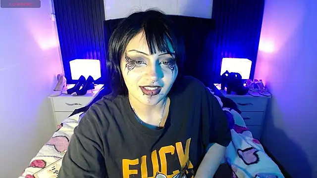 Snapshot of honney_dark chatting on January 17, 2025, 5:53 am honney dark online show from January 17, 2025, 5:53 am