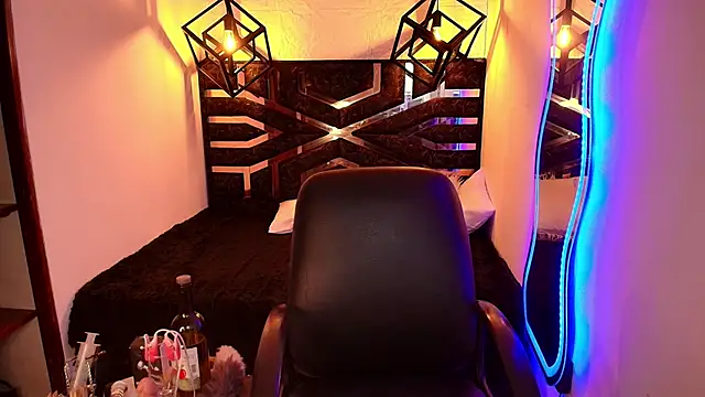 Snapshot of scarleth_blue chatting on March 21, 2026, 8:19 am scarleth blue online show from March 21, 2026, 8:19 am