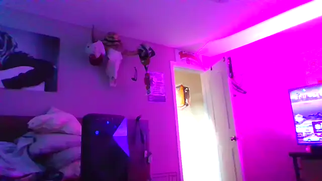 Snapshot of rickyslick123 chatting on January 17, 2025, 10:23 pm rickyslick123 online show from January 17, 2025, 10:23 pm