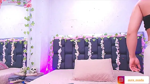 canela oss online show from October 10, 2025, 1:32 pm