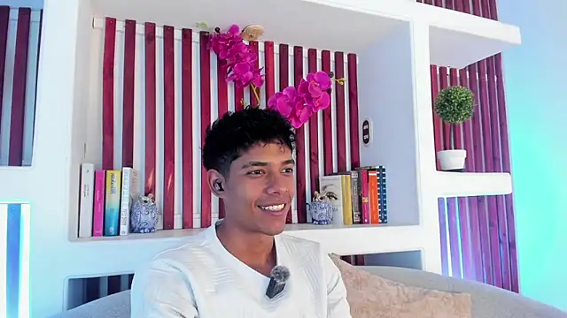 wagz online show from June 16, 2026, 9:39 pm