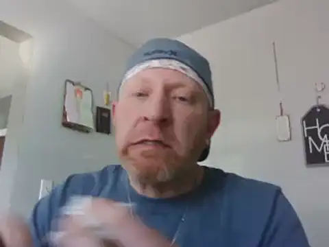 muffgoldcock online show from January 25, 2025, 4:57 pm