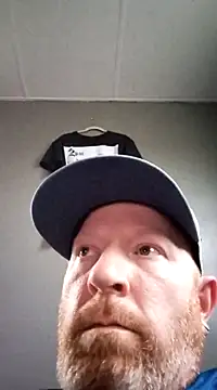 muffgoldcock online show from March 15, 2025, 12:02 pm