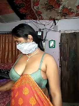 Hotty-rimi online show from January 15, 2025, 1:09 pm