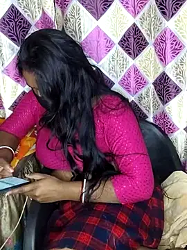 Hotty-rimi online show from March 7, 2025, 1:40 pm