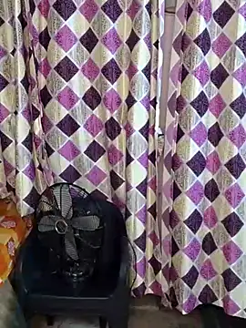 Hotty-rimi online show from March 15, 2025, 11:19 am