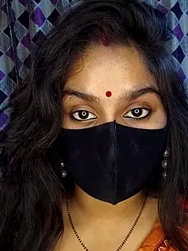 Hotty-rimi online show from March 20, 2025, 10:32 am