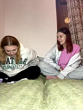 ella grays online show from October 20, 2025, 6:08 pm