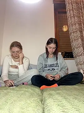 ella grays online show from October 24, 2025, 5:53 pm