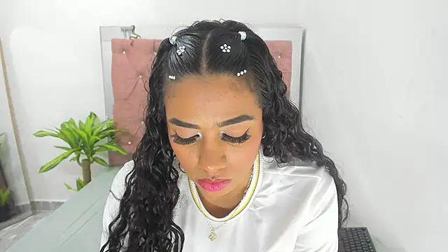 Abby Moss2 online show from February 7, 2025, 11:24 pm