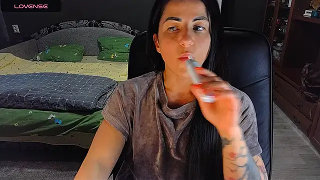 Snapshot of Aria_Dl chatting on March 18, 2026, 12:30 pm Aria Dl online show from March 18, 2026, 12:30 pm