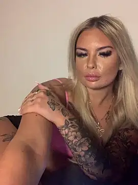 UKJuicyPrincess online show from February 3, 2025, 5:46 pm