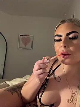 UKJuicyPrincess online show from February 13, 2025, 7:52 pm