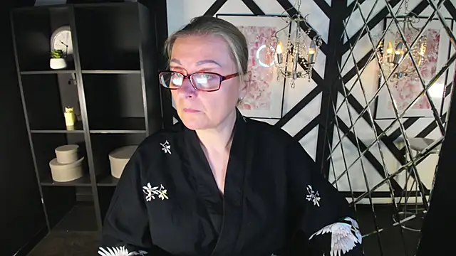 Snapshot of AlexandraKind chatting on October 1, 2025, 1:39 pm AlexandraKind online show from October 1, 2025, 1:39 pm