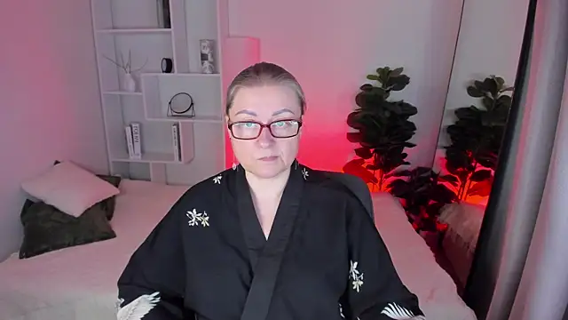 AlexandraKind online show from March 22, 2026, 8:34 pm