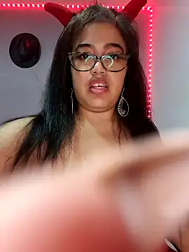 Katrina The Kitty online show from January 8, 2025, 3:51 am