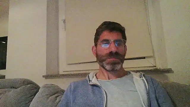 Snapshot of alcatraz009 chatting on October 6, 2025, 7:22 pm alcatraz009 online show from October 6, 2025, 7:22 pm