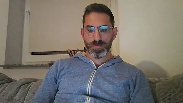 Snapshot of alcatraz009 chatting on October 18, 2025, 7:47 pm alcatraz009 online show from October 18, 2025, 7:47 pm