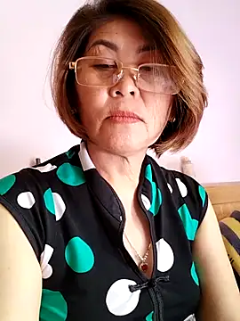 Baby-tits2024 online show from December 25, 2024, 5:48 am
