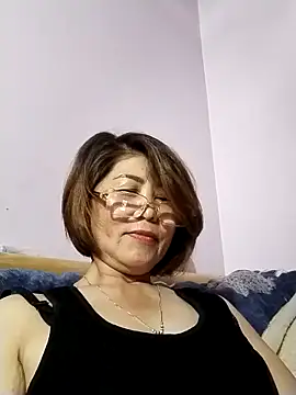 Baby-tits2024 online show from January 4, 2025, 1:42 pm