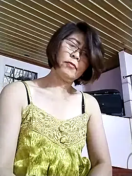 Baby-tits2024 online show from September 14, 2025, 2:49 pm