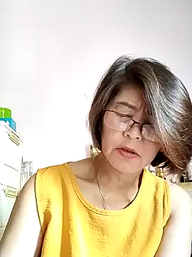 Baby-tits2024 online show from September 21, 2025, 2:13 am