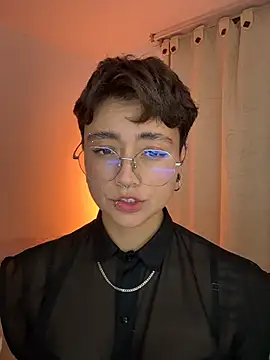 Snapshot of Chriss_gomez2 chatting on January 15, 2026, 7:02 am Chriss gomez2 online show from January 15, 2026, 7:02 am