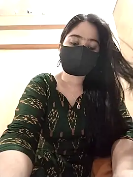 Magical Girl- online show from September 30, 2025, 3:22 am