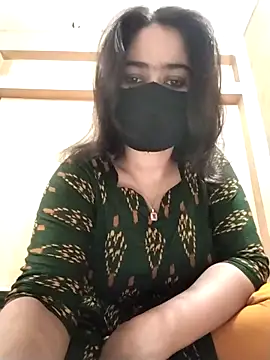 Magical Girl- online show from December 3, 2025, 3:36 am