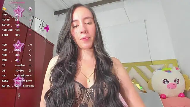 rousee yareldss online show from September 10, 2025, 4:45 am