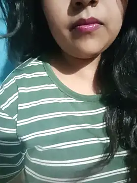 Love-Veronica online show from June 19, 2026, 6:23 pm