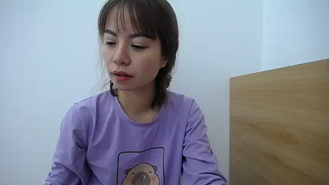 HotQueen online show from January 27, 2025, 5:47 am