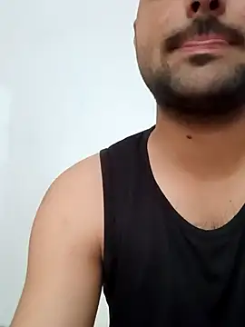 Snapshot of smartboy010101 chatting on October 11, 2025, 4:22 am smartboy010101 online show from October 11, 2025, 4:22 am