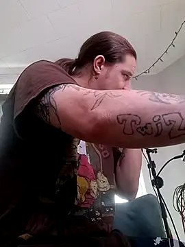 ChuckyyDee online show from May 10, 2026, 4:34 pm