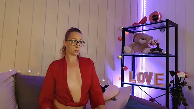 Snapshot of Lyscoquine chatting on October 1, 2025, 12:22 pm Lyscoquine online show from October 1, 2025, 12:22 pm