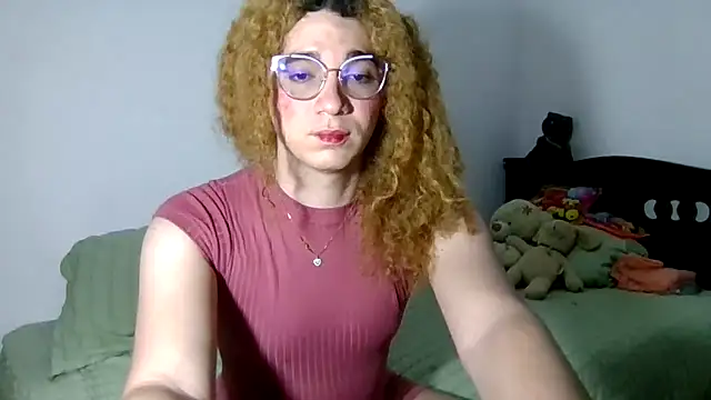 CELESSTESeductora online show from May 3, 2026, 6:25 pm