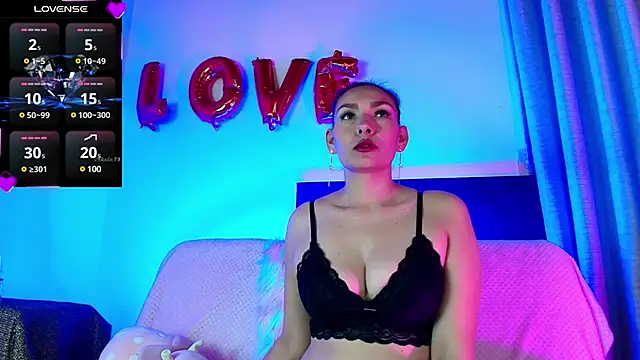 Carol love0411 online show from March 12, 2025, 4:24 pm