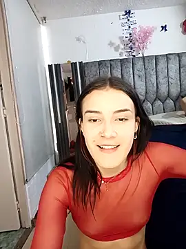 laura arias018 online show from October 4, 2025, 1:42 pm