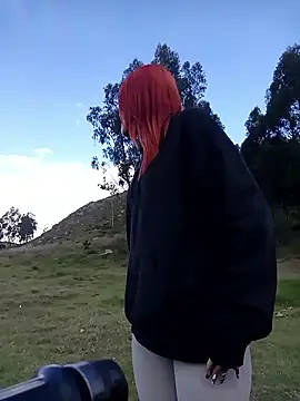 laura arias018 online show from December 20, 2025, 9:44 pm