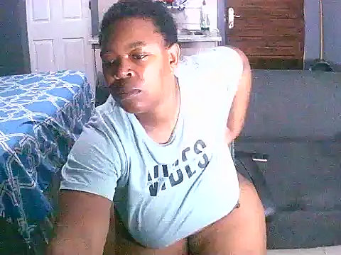 curvyloneah75 online show from December 20, 2024, 8:45 pm