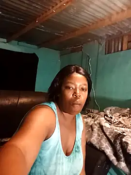 curvyloneah75 online show from February 27, 2025, 7:15 pm